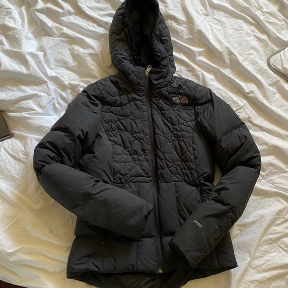 Northface Puffer jacket - Picture 2 of 8